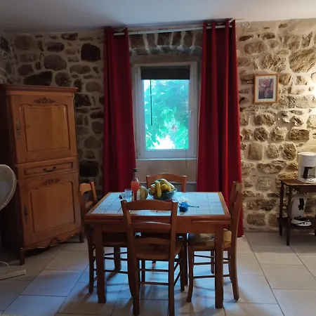 Mas De La Musardiere Casa de Férias Les Assions