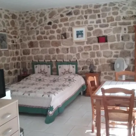 Mas De La Musardiere Holiday home Les Assions