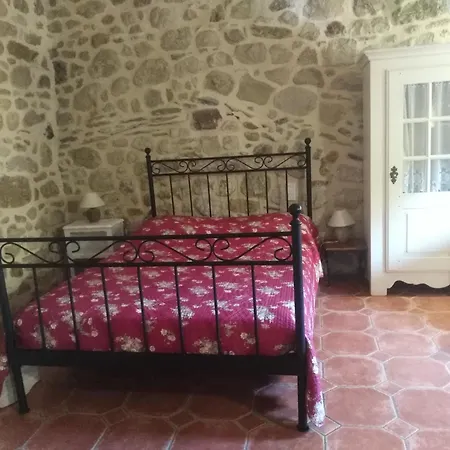 Holiday home Mas De La Musardiere