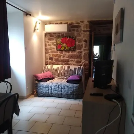 Holiday home Mas De La Musardiere Les Assions